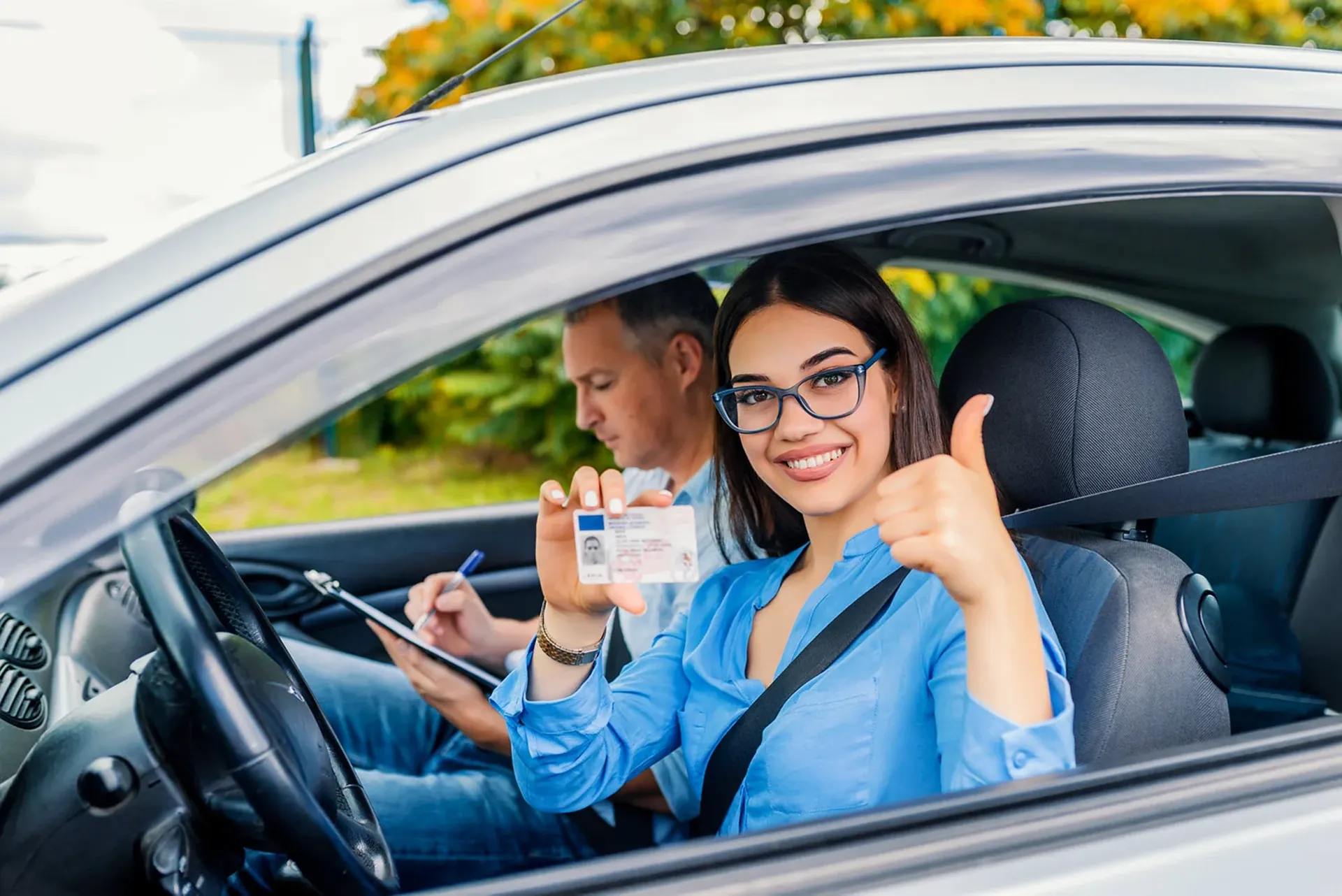 Driving school student practicing for SAAQ exam